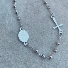 Pulsera Cruz Denario ~ Acero Quirúrgico J7 - Tienda Mercado Persa