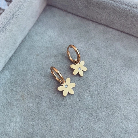 Aros Luxxe Spring Gold - Acero dorado Y15