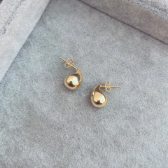 Aros Gota Lindi gold - Plata 925 bañada en oro M29.E - comprar online