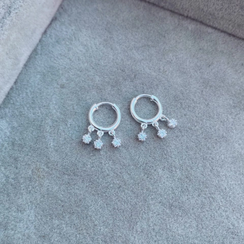 Aros Estrellis Frunk- Plata 925 Y21.D