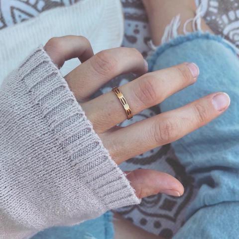 Anillo Lithy Gold- Acero dorado AN