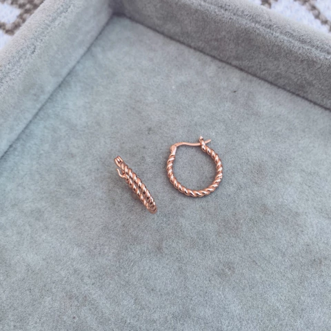 Aros Twist Rose - Plata 925 bañada en rose - comprar online