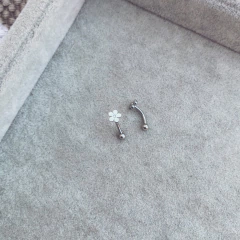 Barrita Curva Flower - Acero quirúrgico A19.Q