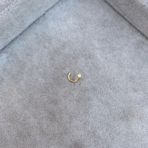 Piercing Nariz strass Engarzado Gold - Acero Dorado Y21.A - comprar online