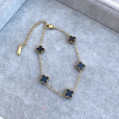 Pulsera Van Cleef Gold - Acero Dorado Y21 en internet