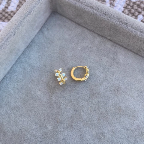 Aros Ramita Gold - Plata 925 bañada en Oro W10 - comprar online