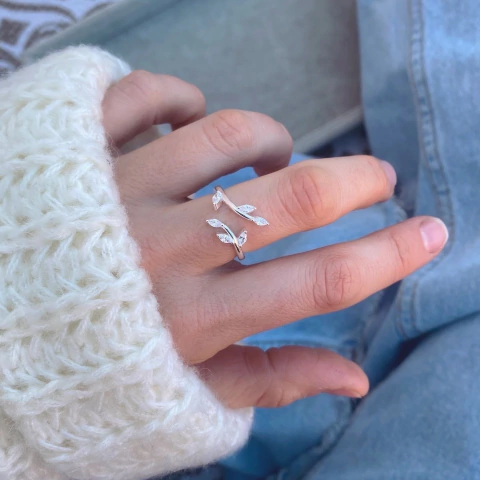 Anillo Hiedra Cubic Regulable - Plata 925 Y21.F