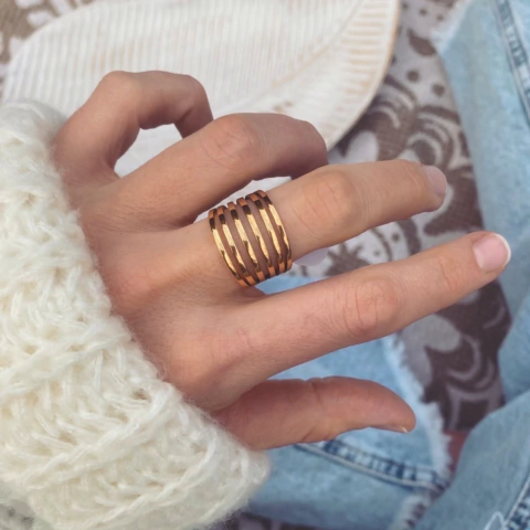 Anillo Rayil Gold - Acero Dorado CC