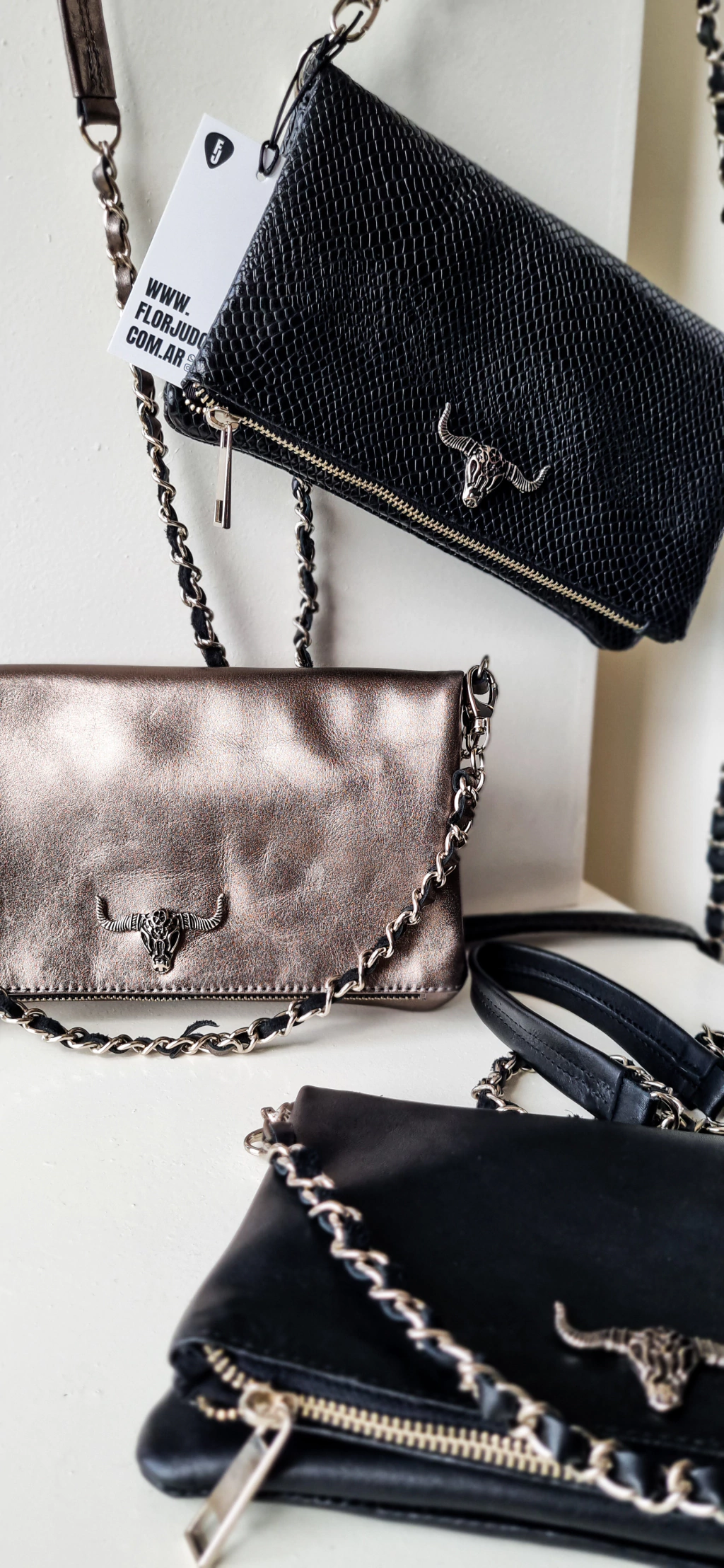 Cartera Bull