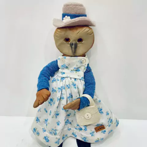 MUÑECA ARTICULADA LECHUZA