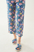 PANTALON PEONIA FLORES BASE AZUL - tienda online