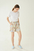 SHORT MAGNOLIA FLORES BASE CELESTE
