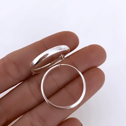 ARGOLLAS PLATA 925 MEDIA CAÑA