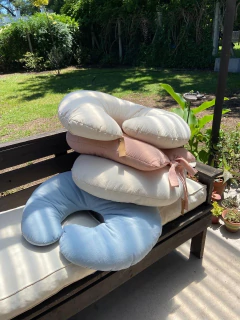 Imagen de ALMOHADÓN DE AMAMANTAR LIENZO