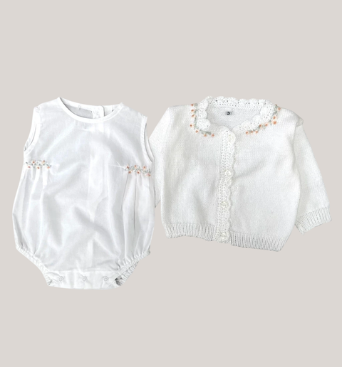 Saquito tejido con crochet y bordado - comprar online