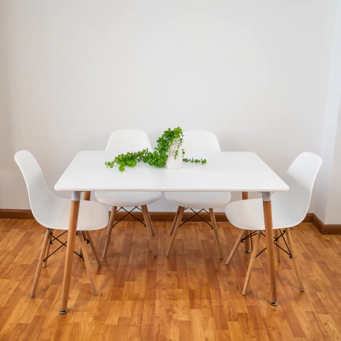 Juego De Comedor Mesa Rectangular 120cm + 4 Sillas Eames - comprar online
