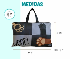 BOLSO VIAJE PATITAS GRIS - Mundo Pepa Pets