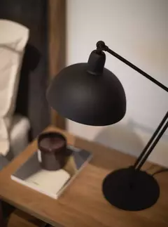 LAMPARA MEDIA ESFERA DE MESA NEGRA en internet