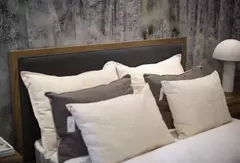 RESPALDO DE CAMA CON MARCO DE MADERA - comprar online