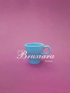 Caneca Tulipa Coloridas na internet