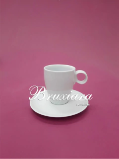 Xícara c/pires Holandesa - Germer - Bruxiara Porcelanas
