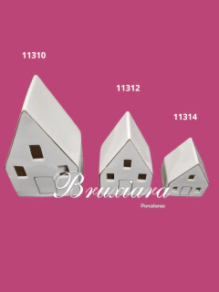 Casinha com ouro e com luz - Bruxiara Porcelanas
