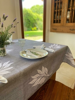 Mantel de Gabardina Acrilica Antimanchas TRIGO GRIS Diseño Exclusivo