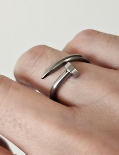 Anillo Nail en internet