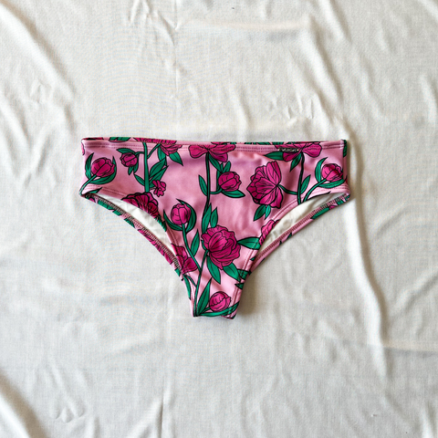 Vedetina alta Hanelei