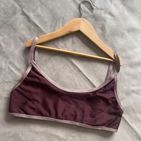 Top clasico UVA & ROSA VINTAGE