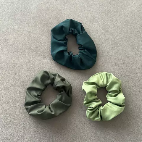 Pack x 3 gomitas de pelo- Petroleo, oliva y matcha