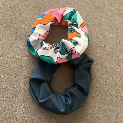 Pack x 2 gomitas de pelo- Waramu y acero