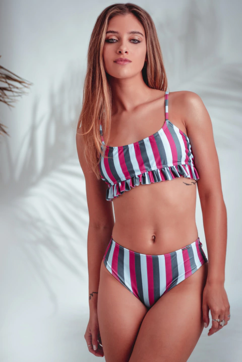 Top con volado AMSTERDAM