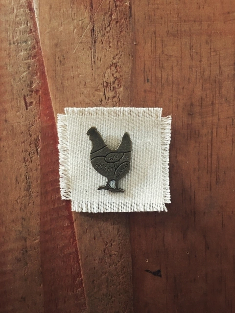 Hen Pin