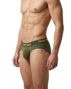 ANDREW VIOLETA - W 2026 - NARCISO UNDERWEAR