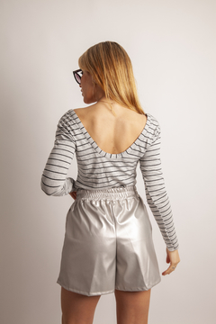 SHORT SILVER en internet