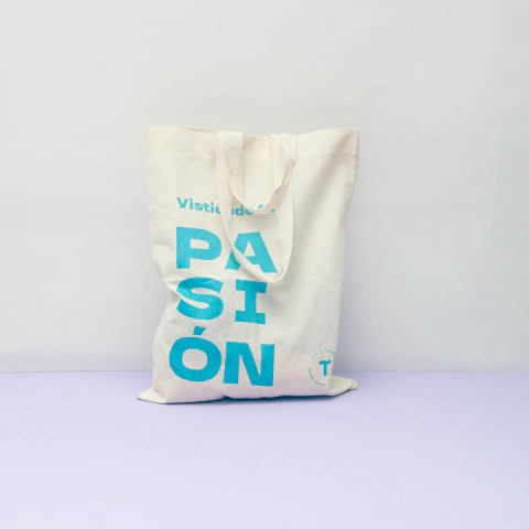 TOTE BAG VISTIENDO TU PASION