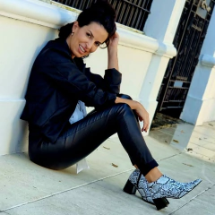 Botitas Capri reptil blanco y negro - tienda online