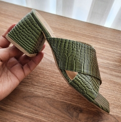 Suecos LOLA croco verde