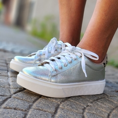 Zapatillas Buenos Aires metalizado plata