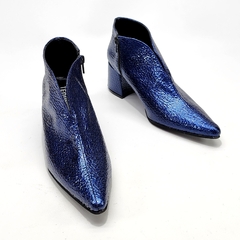 Botas BARI charol metalizado azul noche - comprar online