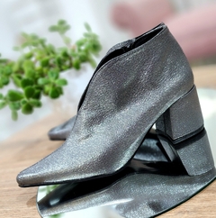 Botas BARI metalizado peltre en internet