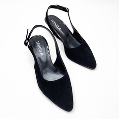 Stilettos tipo Chanel modelo DIANA GAMUZADO NEGRO en internet