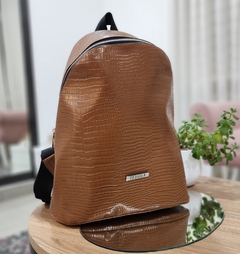 Mochila MAGNOLIA croco chocolate