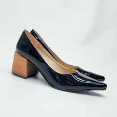 Stilettos Folia charol negro - comprar online