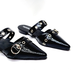 Mules CALU charol negro