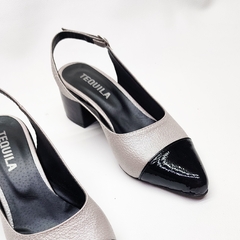 Stilettos tipo Chanel modelo COCÓ plata y charol negro en internet