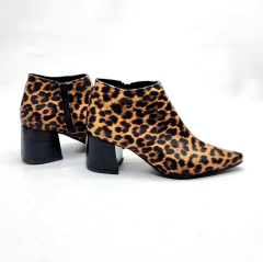 Botitas CAPRI Leopardo print - comprar online