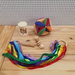 Kit Sensorial de Desenvolvimento Psicomotor com 5 itens - 4 à 12 meses - comprar online