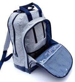 Mochila Maternal Estampada "rayada" - comprar online